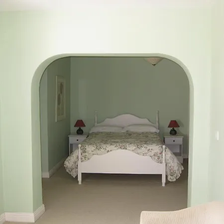 Frühstückspension Sunville 4*